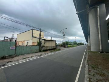 龍井關連工業區旁 都計農地