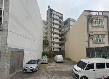 福容飯店旁建地