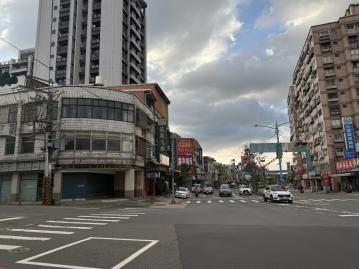 中壢土地推薦 楊梅交流道角窗透天店面