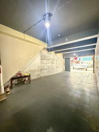 龜山萬壽路 熱鬧有人潮金店面