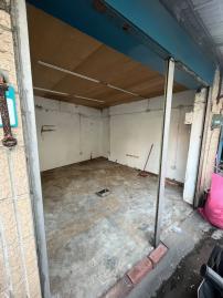 藝文房仲推薦 鶯歌火車站 創業首選雙店面