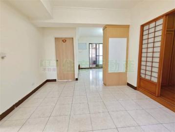 鳳山捷運房 火車站陽台進出四房