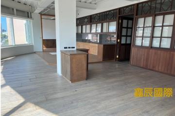八里忠孝路廠辦(四樓)【06813】