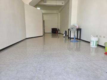 租~正湖子內熱鬧店面一樓