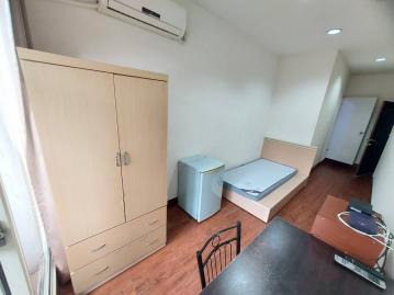 南區興大路陽台美套房 F房 台中租屋推薦