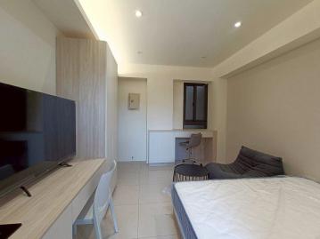 東區全新獨洗曬電梯陽台套房 17000 台中租屋推薦