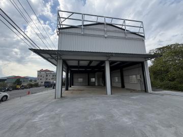 汕頭火鍋旁角地出租