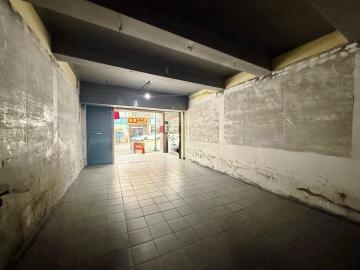 龜山萬壽路 熱鬧有人潮金店面