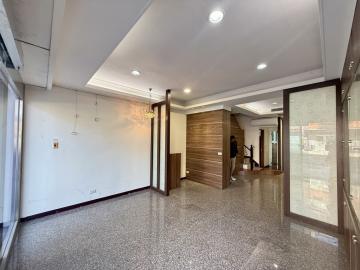 桃園房屋房仲 中壢南園 整棟5樓店面可當住家