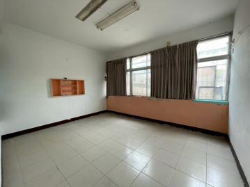 黃金地段｜多功能工作室首選 台南社宅租屋