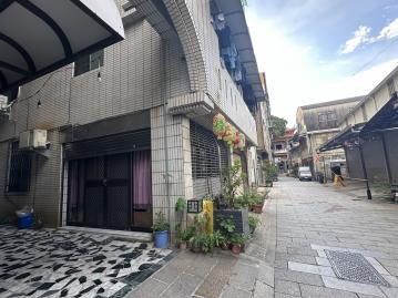 文青首選 神農街質感鑫店 (屋主共同出入)